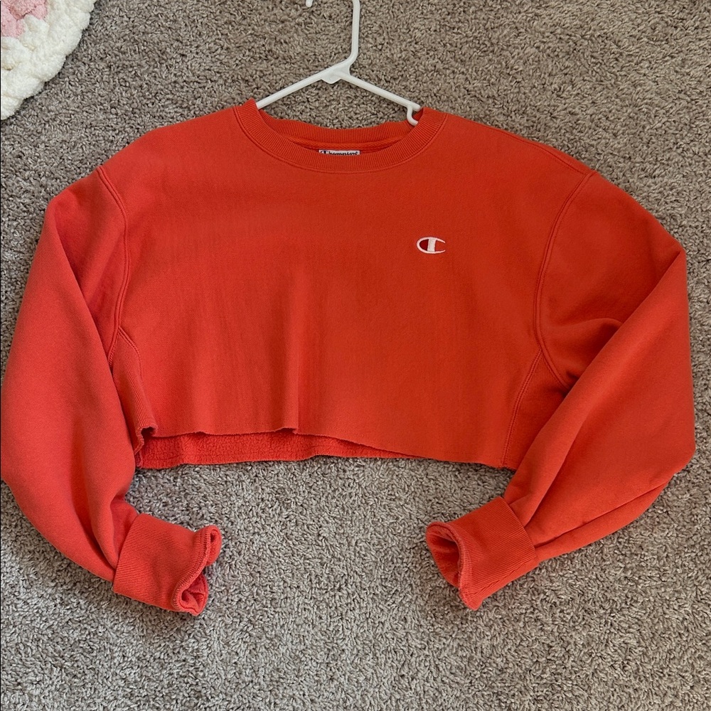 Champion Women's Vibrant Red Cropped Hoodie
